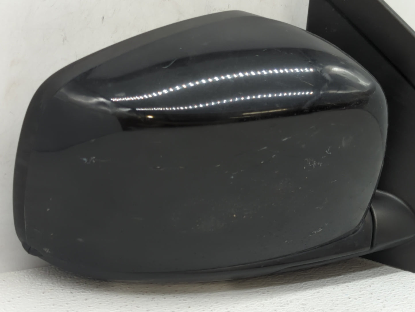 2019 Dodge Caravan Side Mirror Replacement Passenger Right View Door Mirror P/N:1AB721XRAI Fits OEM Used Auto Parts - Oemuse