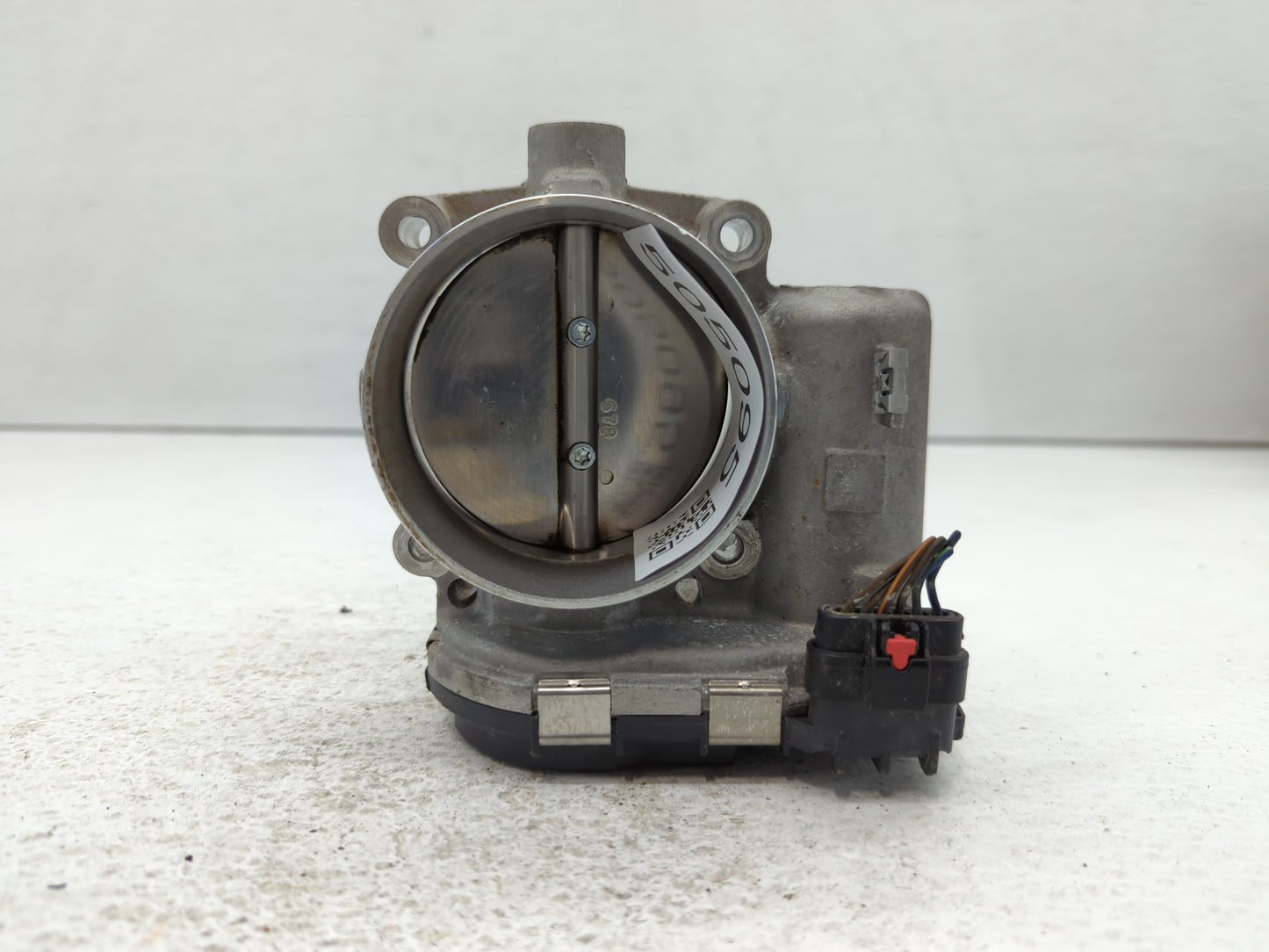 2019 Dodge Caravan Throttle Body P/N:05184349AC Fits Fits 2011 2012 2013 2014 2015 2016 2017 2018 2020 2021 2022 OEM Used Au