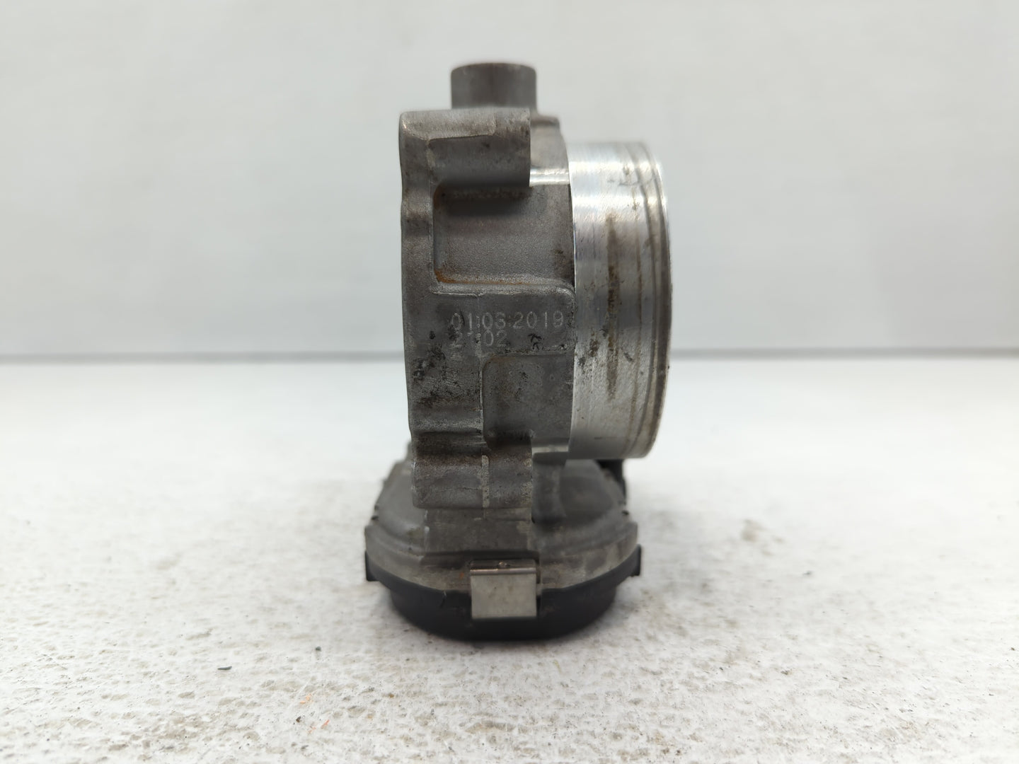 2019 Dodge Caravan Throttle Body P/N:05184349AC Fits Fits 2011 2012 2013 2014 2015 2016 2017 2018 2020 2021 2022 OEM Used Au