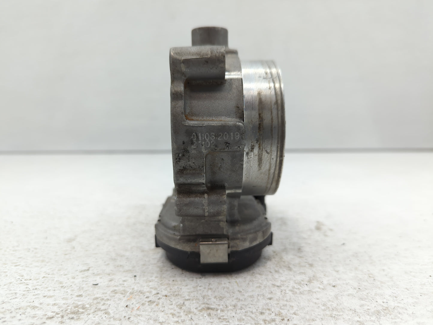 2019 Dodge Caravan Throttle Body P/N:05184349AC Fits Fits 2011 2012 2013 2014 2015 2016 2017 2018 2020 2021 2022 OEM Used Au