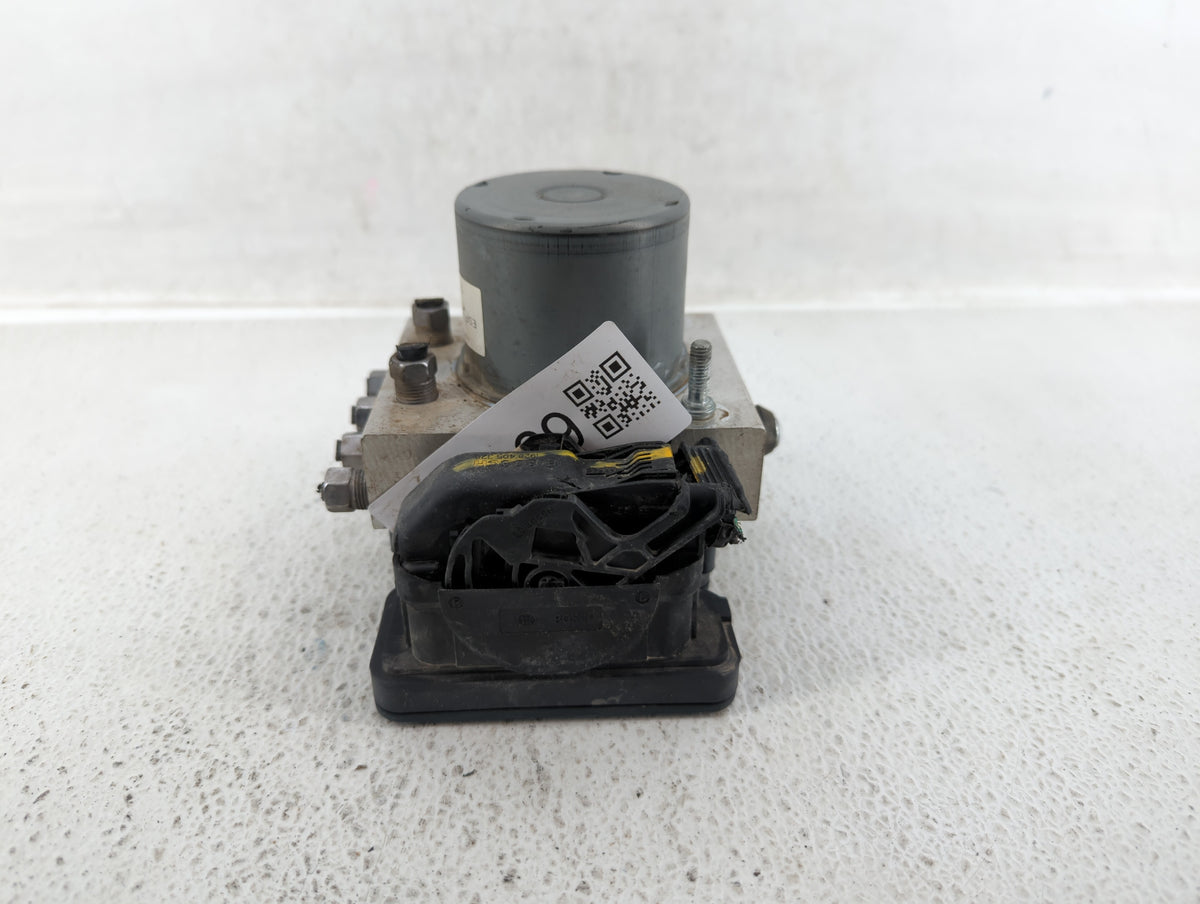 2019 Dodge Caravan Anti-Lock Brake ABS Pump Module Actuator OEM P/N:P68443867AA Fits Fits 2015 2016 2017 2018 2020 OEM Used 