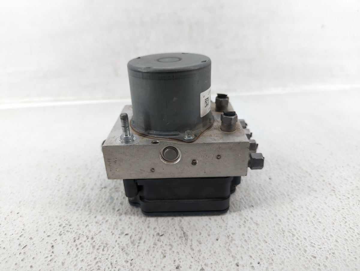 2019 Dodge Caravan Anti-Lock Brake ABS Pump Module Actuator OEM P/N:P68443867AA Fits Fits 2015 2016 2017 2018 2020 OEM Used 