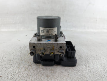 2019 Dodge Caravan ABS Pump Control Module Replacement P/N:P68443867AA Fits Fits 2015 2016 2017 2018 2020 OEM Used Auto Part