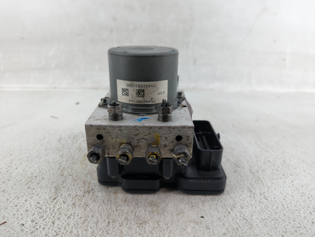 2019 Dodge Caravan Anti-Lock Brake ABS Pump Module Actuator OEM P/N:P68443867AA Fits Fits 2015 2016 2017 2018 2020 OEM Used 