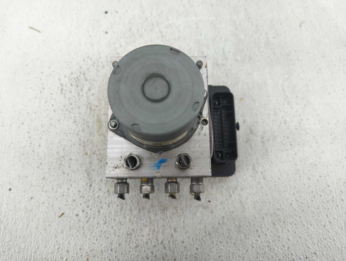 2019 Dodge Caravan Anti-Lock Brake ABS Pump Module Actuator OEM P/N:P68443867AA Fits Fits 2015 2016 2017 2018 2020 OEM Used 