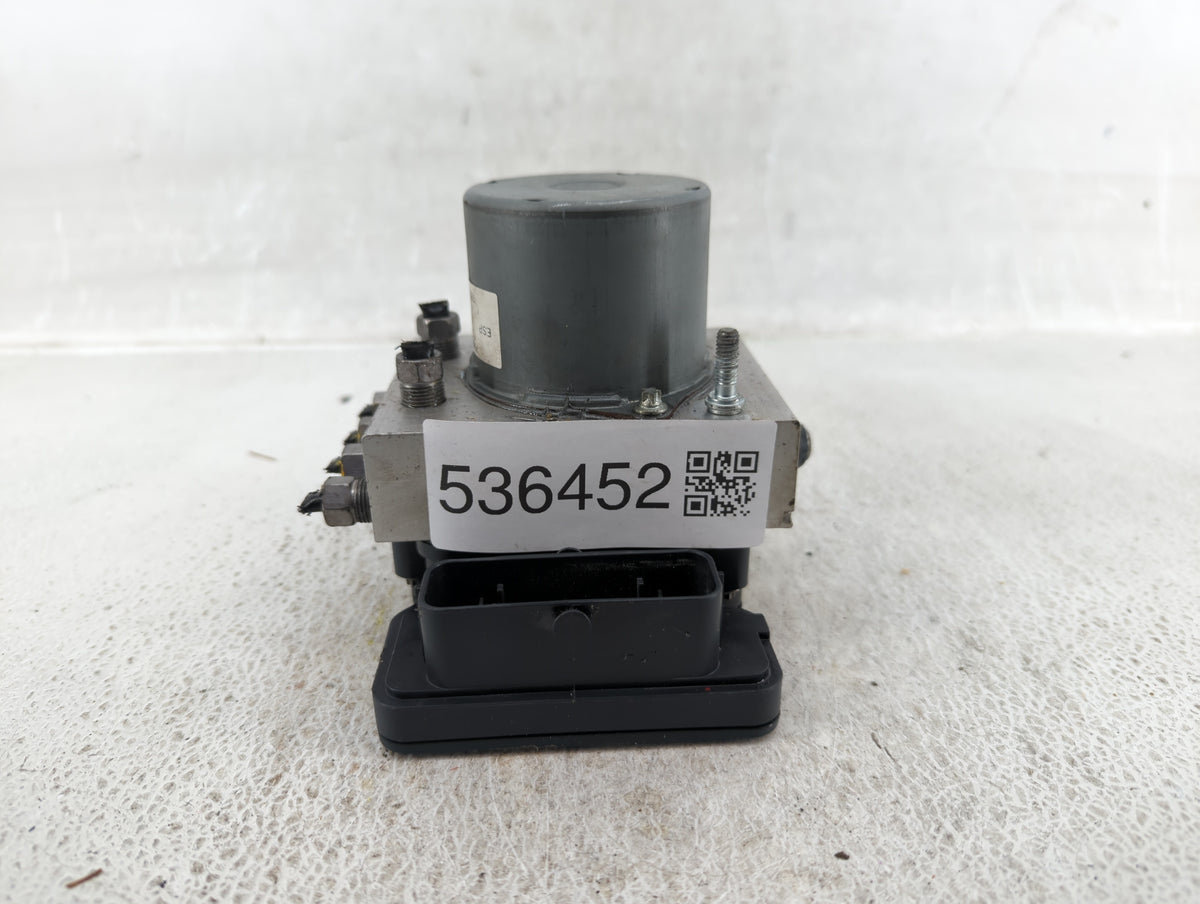 2019 Dodge Caravan Anti-Lock Brake ABS Pump Module Actuator OEM P/N:P68443867AA Fits Fits 2015 2016 2017 2018 2020 OEM Used 