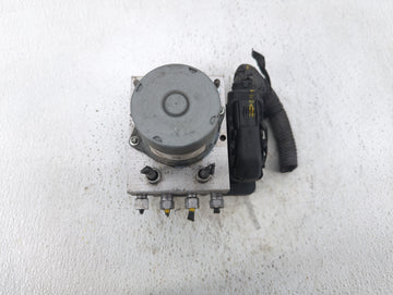 2019 Dodge Caravan ABS Pump Control Module Replacement P/N:P68443867AA Fits Fits 2015 2016 2017 2018 2020 OEM Used Auto Parts