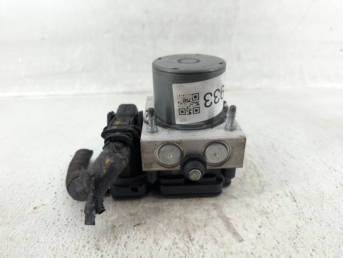 2019 Dodge Caravan Anti-Lock Brake ABS Pump Module Actuator OEM P/N:P68443867AA Fits Fits 2015 2016 2017 2018 2020 OEM Used 