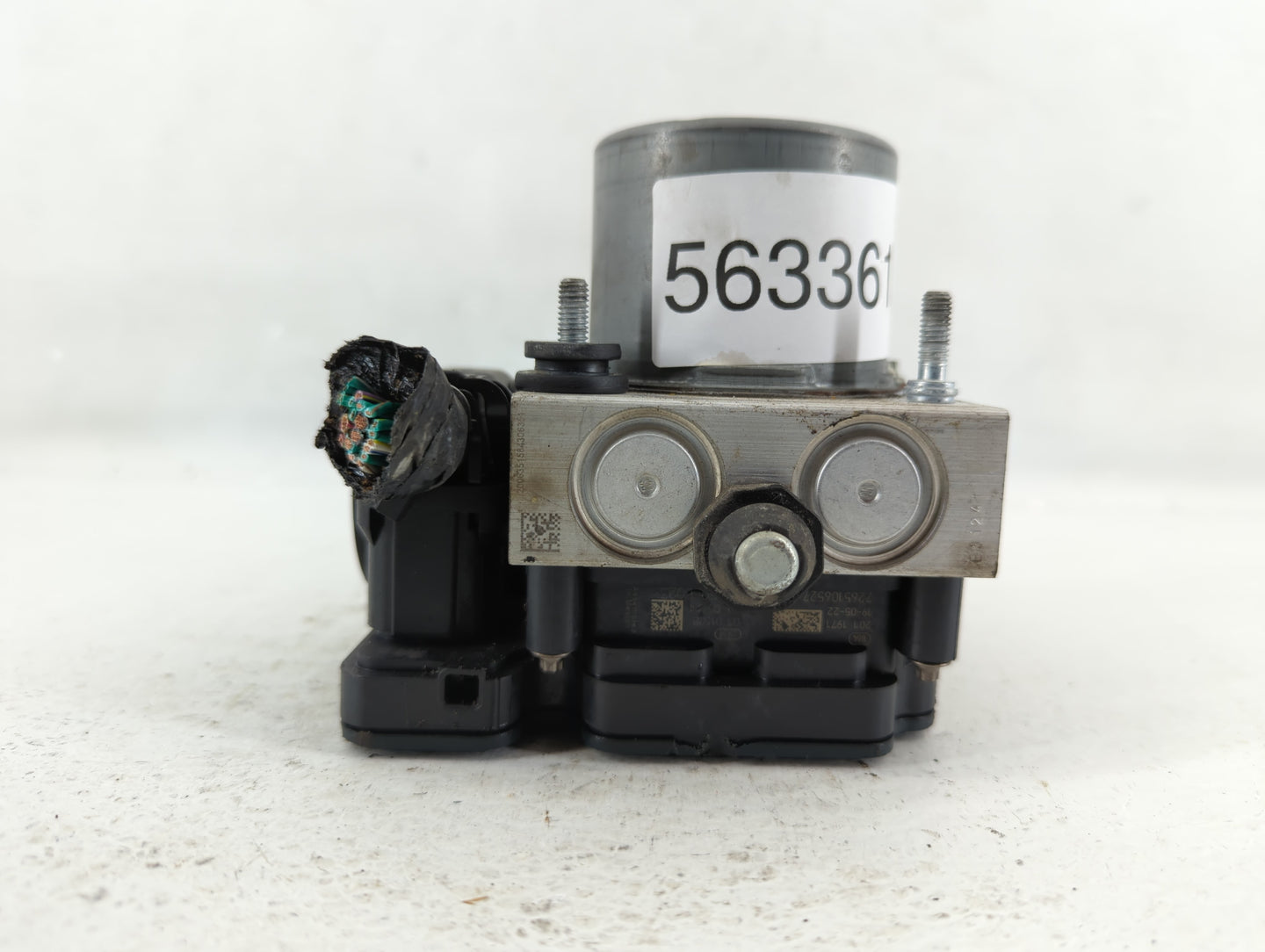 2019 Dodge Caravan ABS Pump Control Module Replacement P/N:P68443867AA Fits Fits 2015 2016 2017 2018 2020 OEM Used Auto Part