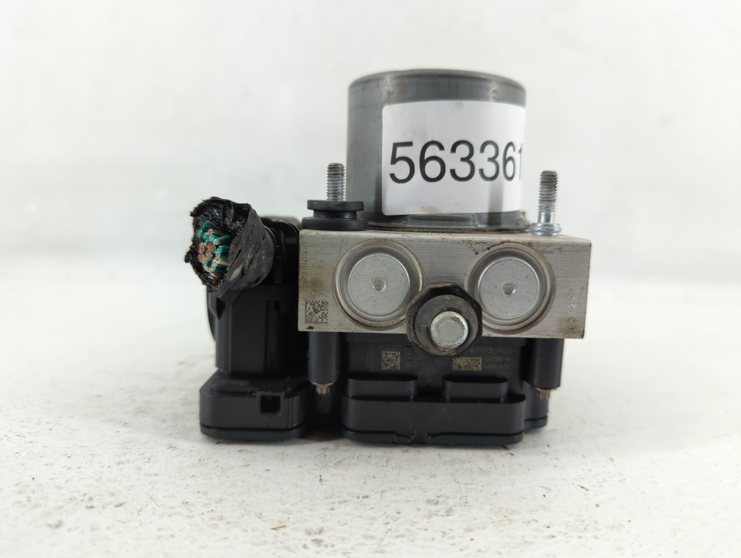 2019 Dodge Caravan ABS Pump Control Module Replacement P/N:P68443867AA Fits Fits 2015 2016 2017 2018 2020 OEM Used Auto Part