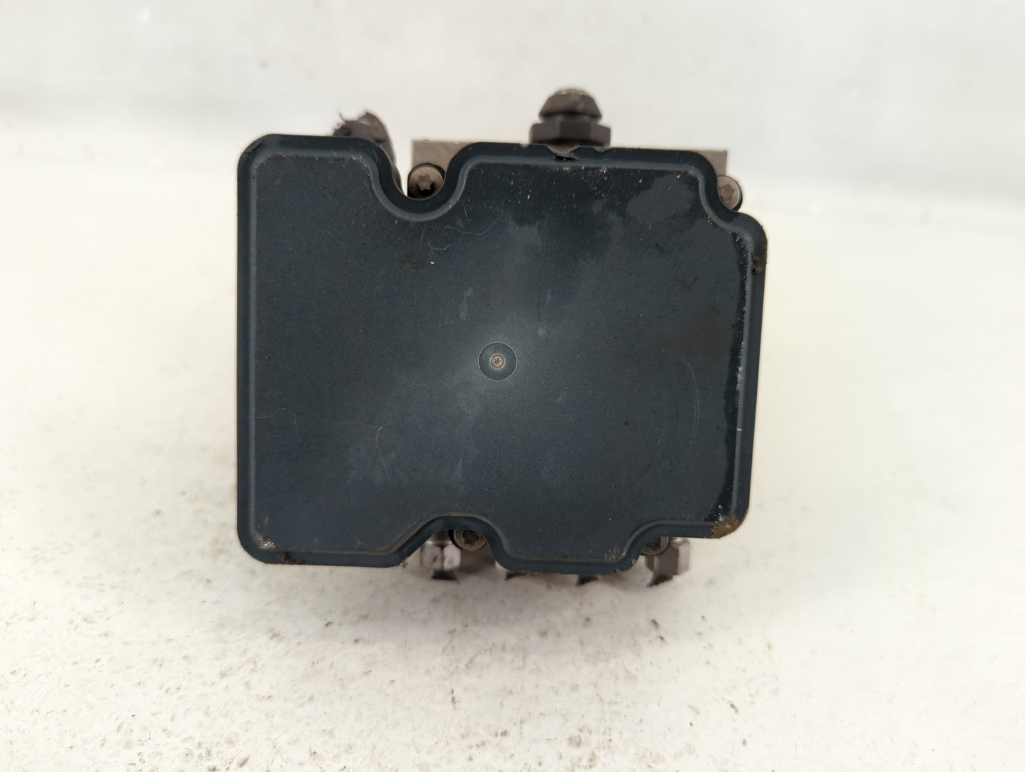 2019 Dodge Caravan ABS Pump Control Module Replacement P/N:P68443867AA Fits Fits 2015 2016 2017 2018 2020 OEM Used Auto Part