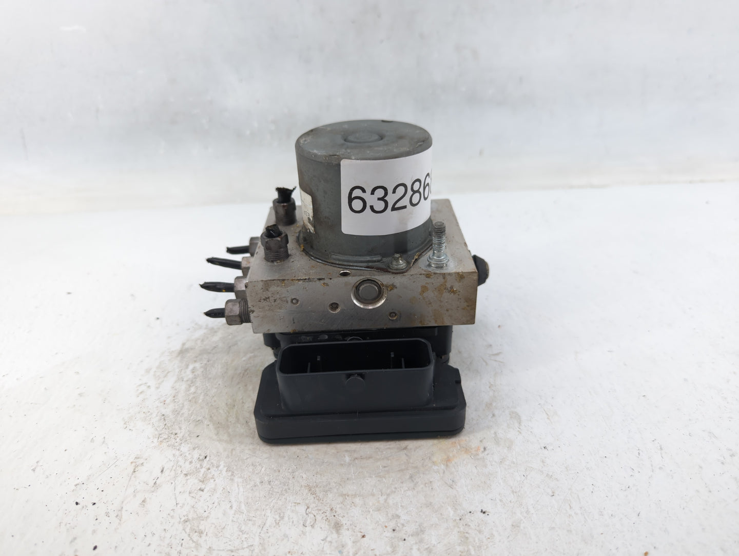 2019 Dodge Caravan ABS Pump Control Module Replacement P/N:P68183803AD Fits Fits 2015 2016 2017 2018 2020 OEM Used Auto Part