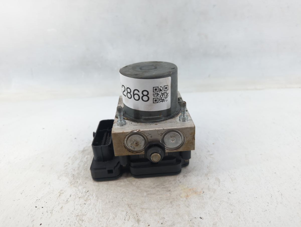 2019 Dodge Caravan Anti-Lock Brake ABS Pump Module Actuator OEM P/N:P68183803AD Fits Fits 2015 2016 2017 2018 2020 OEM Used 