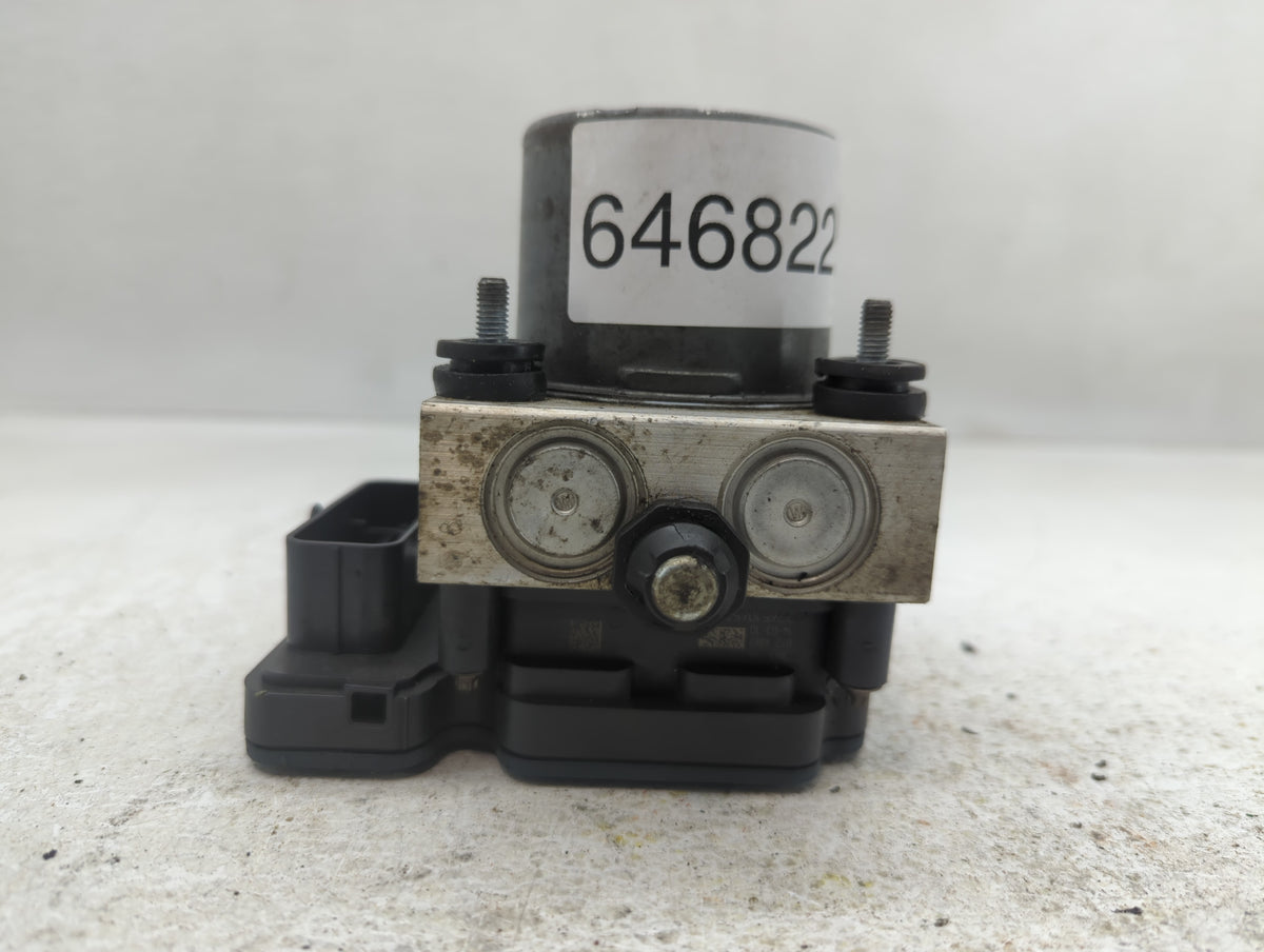 2019 Dodge Caravan Anti-Lock Brake ABS Pump Module Actuator OEM P/N:P68183803AC Fits Fits 2015 2016 2017 2018 2020 OEM Used 