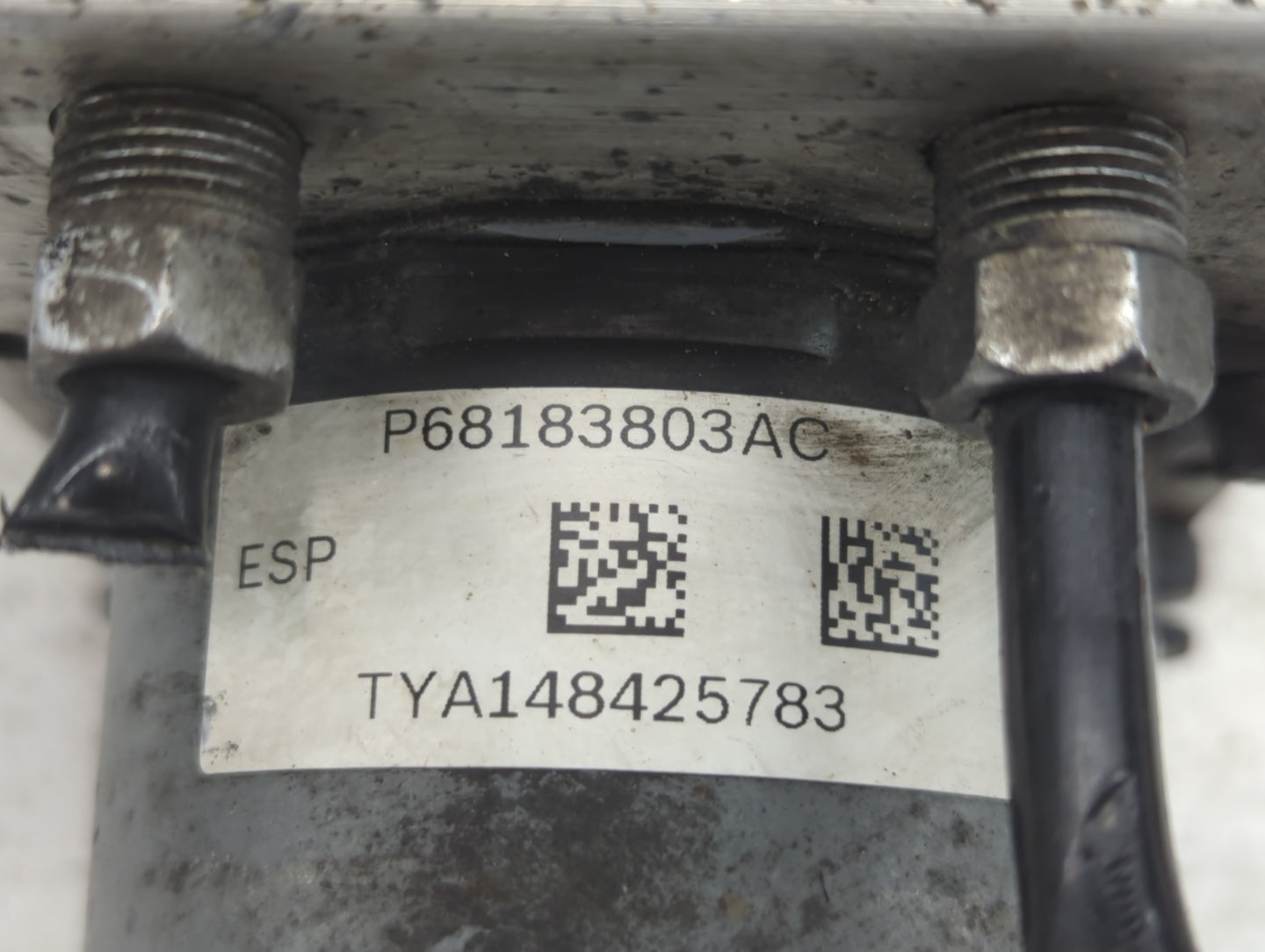 2019 Dodge Caravan ABS Pump Control Module Replacement P/N:P68183803AC Fits Fits 2015 2016 2017 2018 2020 OEM Used Auto Part