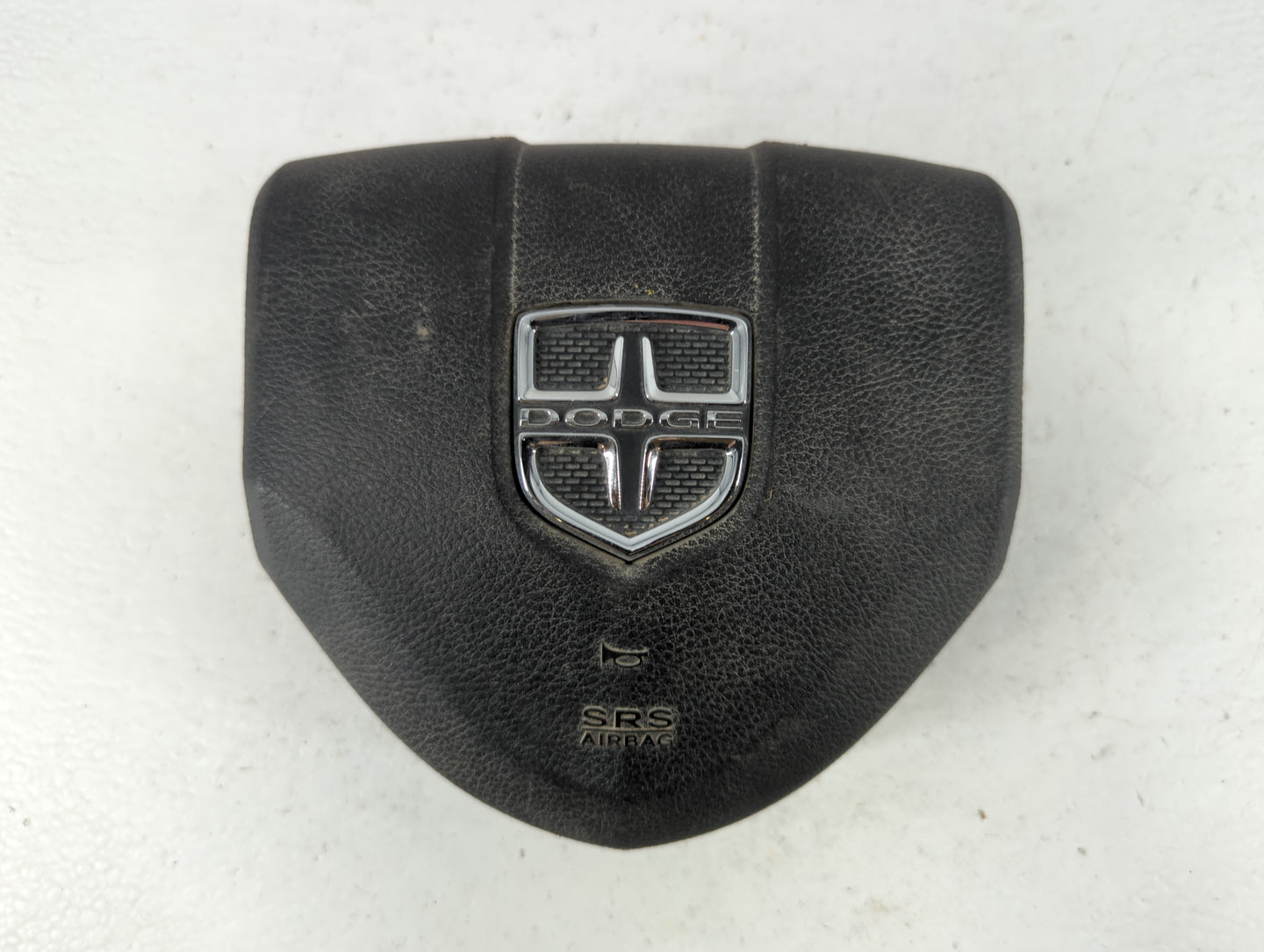 2019 Dodge Caravan Air Bag Driver Left Steering Wheel Mounted P/N:4JE 91Y 3X Fits Fits 2013 2014 2015 2016 2017 2018 2020 OE