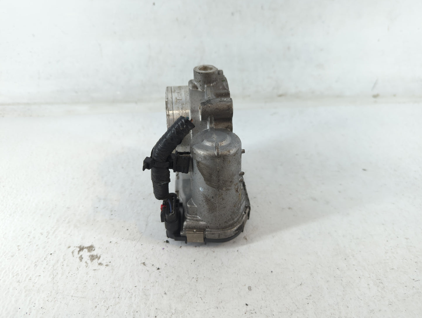 2019 Dodge Caravan Throttle Body P/N:0 280 750 770 05184349AE Fits Fits 2011 2012 2013 2014 2015 2016 2017 2018 2020 2021 20