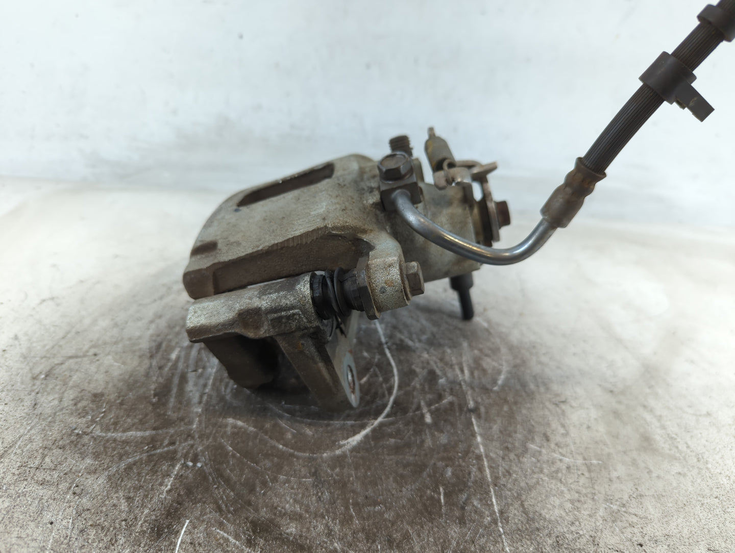 Dodge Caravan Front Passenger Right Brake Caliper 699708 - Oemusedautoparts1.com