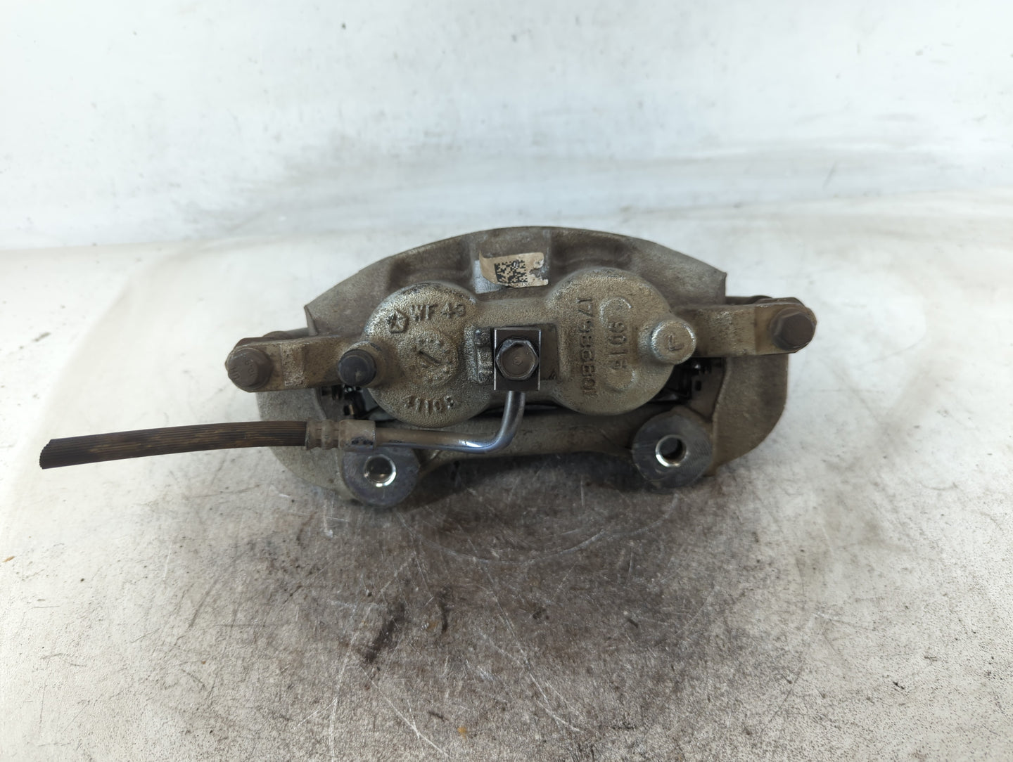 Dodge Caravan Front Driver Left Brake Caliper - Oemusedautoparts1.com