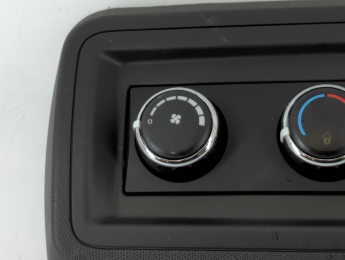 2019 Dodge Caravan Climate Control Module Temperature AC/Heater Replacement P/N:55111312AC Fits OEM Used Auto Parts - Oemuse