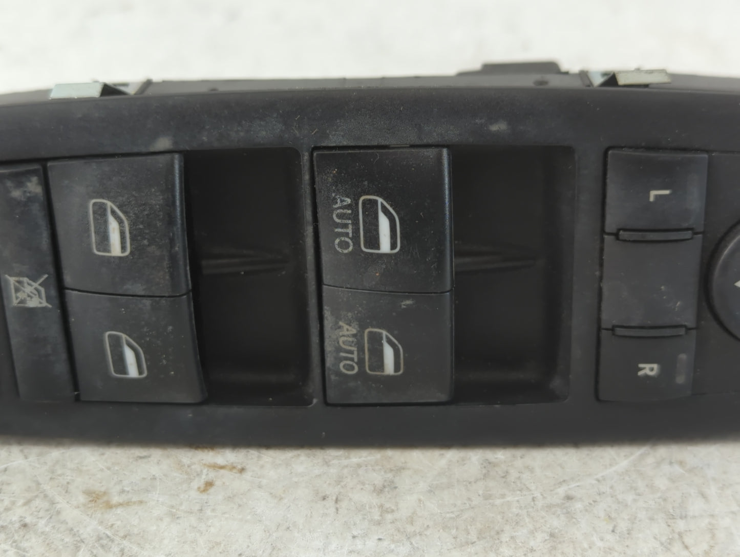 2019 Dodge Caravan Master Power Window Switch Replacement Driver Side Left P/N:68110871AA M64583 Fits OEM Used Auto Parts - 