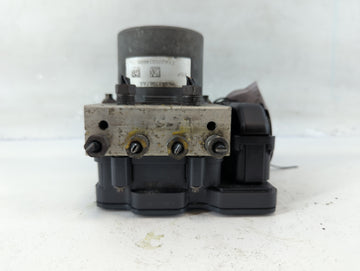 2019 Dodge Caravan ABS Pump Control Module Replacement P/N:P68443867AA Fits Fits 2015 2016 2017 2018 2020 OEM Used Auto Part