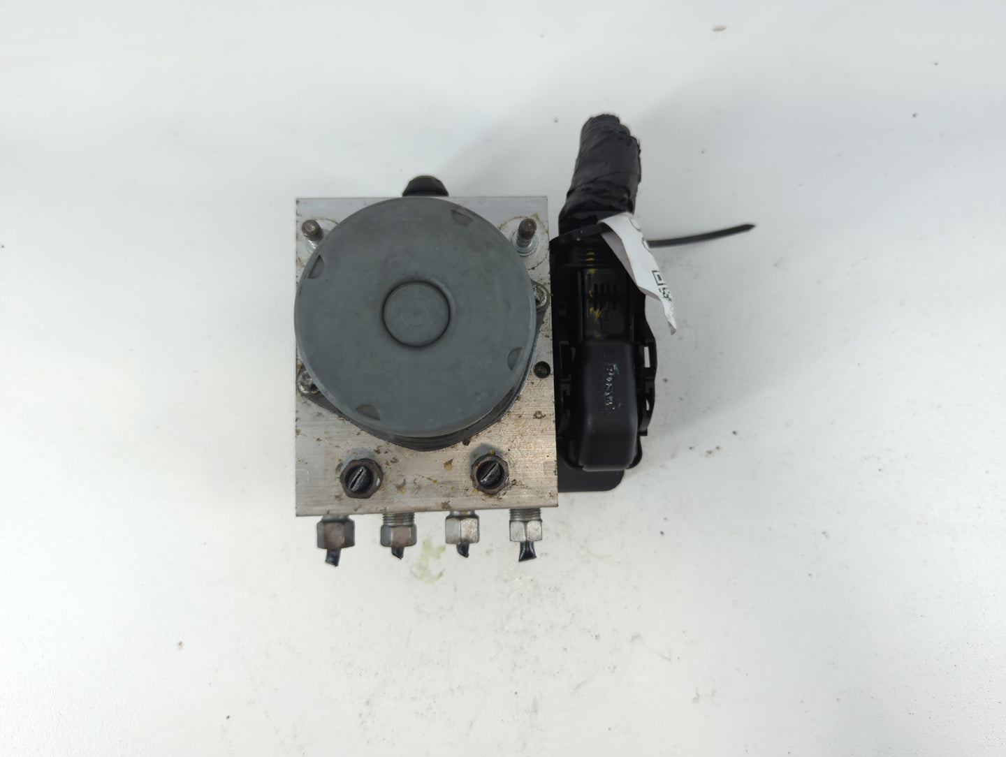 2019 Dodge Caravan ABS Pump Control Module Replacement P/N:P68443867AA Fits Fits 2015 2016 2017 2018 2020 OEM Used Auto Part
