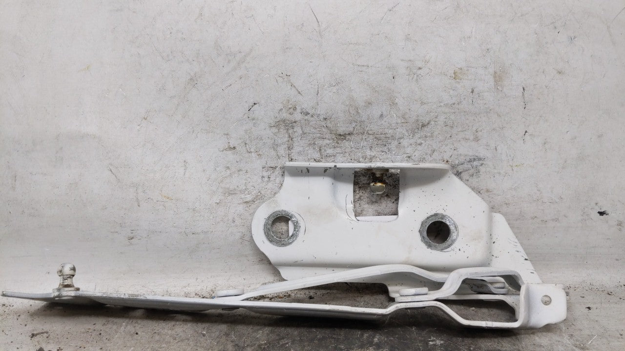 2019 Dodge Challenger Trunk Lid-hinge Left Drivers Side - Oemusedautoparts1.com