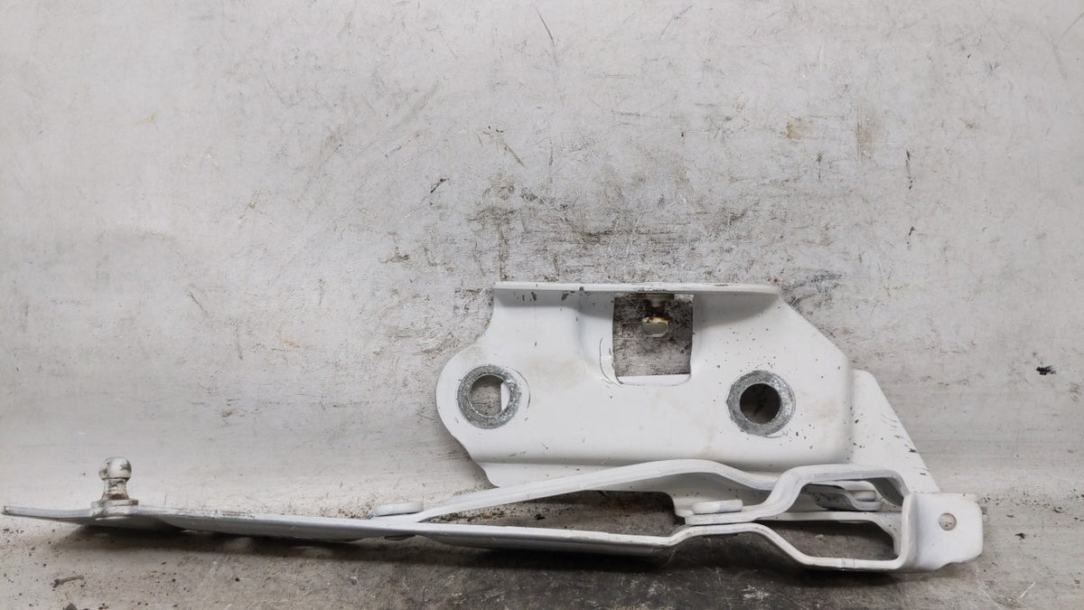2019 Dodge Challenger Trunk Lid-hinge Left Drivers Side - Oemusedautoparts1.com