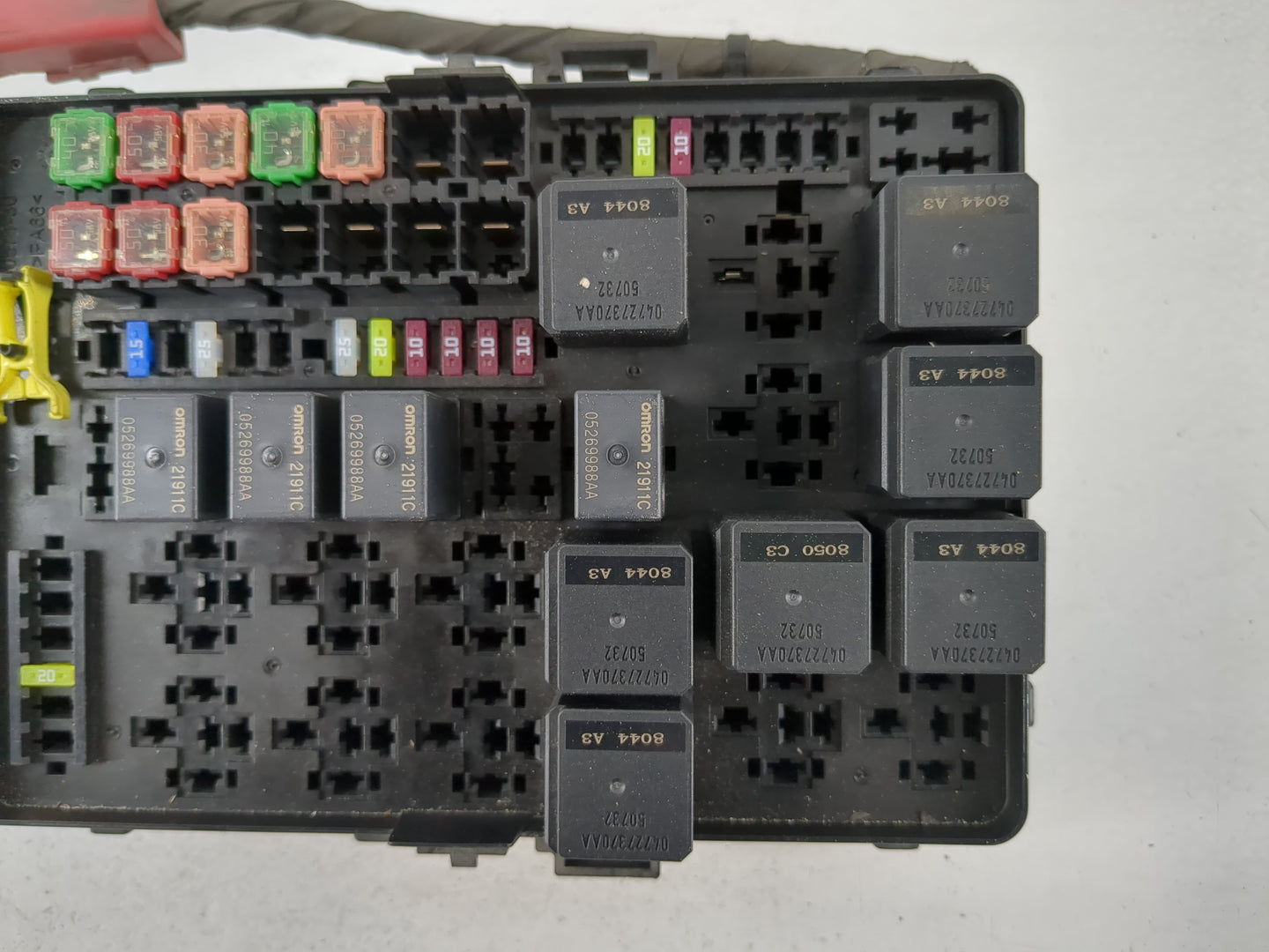 2019 Dodge Challenger Fusebox Fuse Box Panel Relay Module P/N:P68384600AC Fits OEM Used Auto Parts - Oemusedautoparts1.com