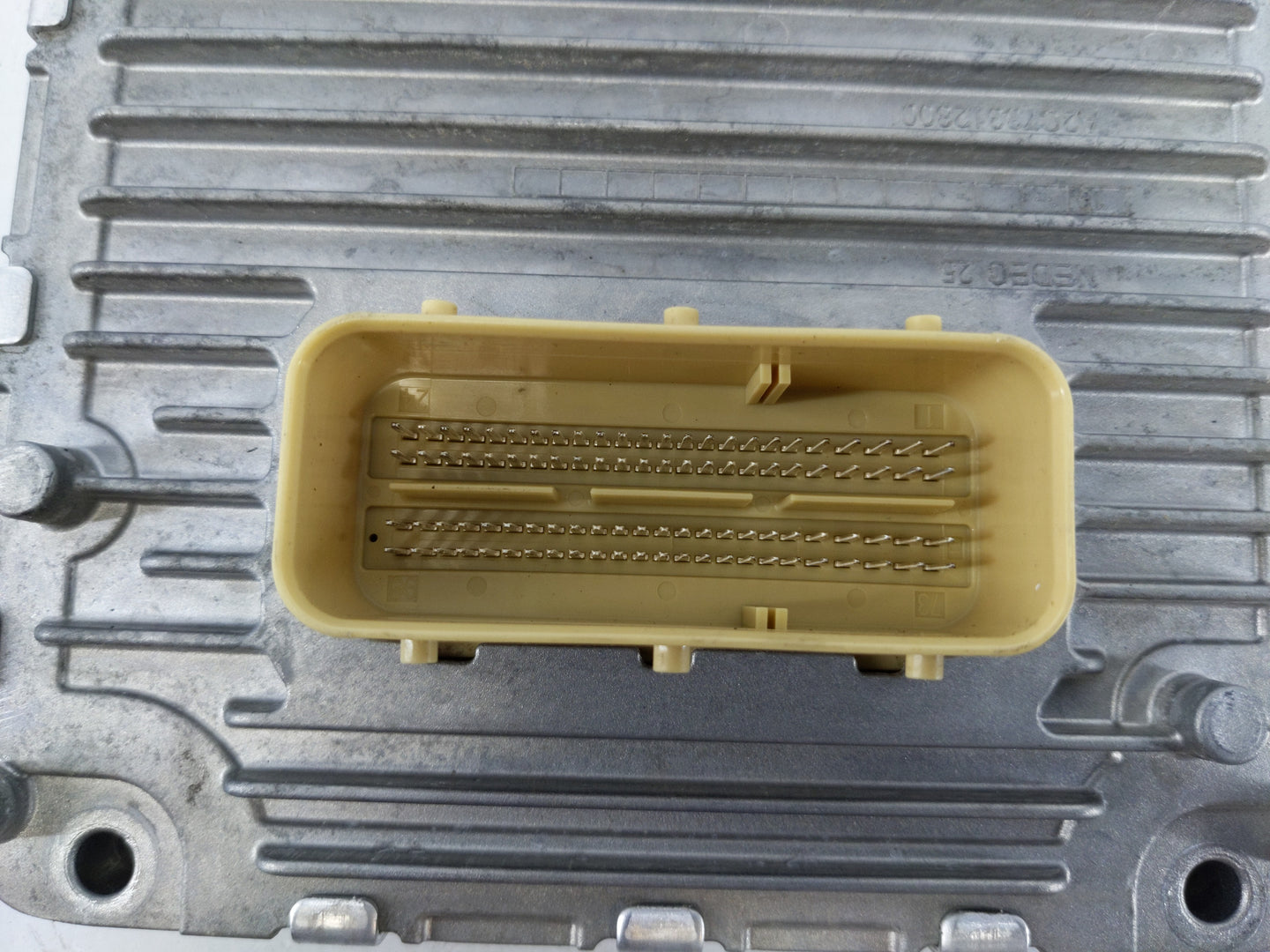 2018-2019 Dodge Challenger PCM Engine Control Computer ECU ECM PCU OEM P/N:P68330904AA P68353048AC Fits Fits 2018 2019 OEM U