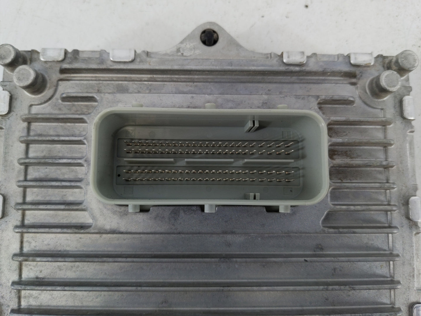 2018-2019 Dodge Challenger PCM Engine Control Computer ECU ECM PCU OEM P/N:P68330904AA P68353048AC Fits Fits 2018 2019 OEM U