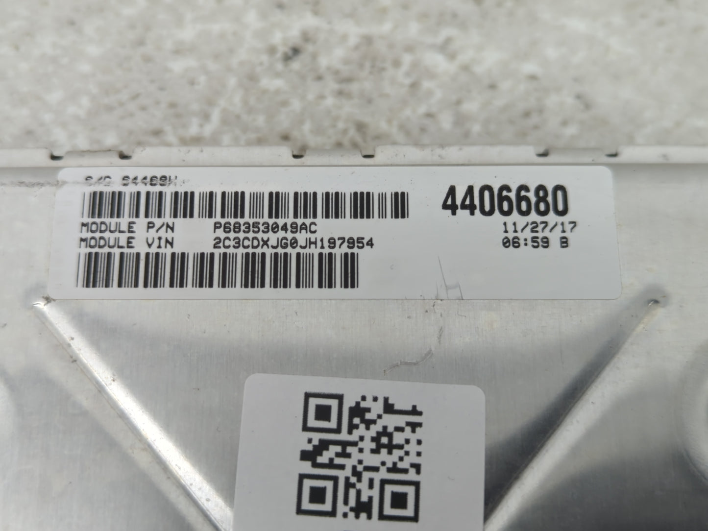 2018-2019 Dodge Challenger PCM Engine Control Computer ECU ECM PCU OEM P/N:P68330904AA Fits Fits 2018 2019 OEM Used Auto Par