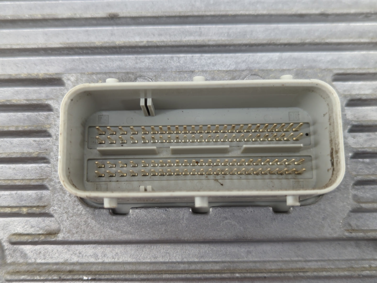 2018-2019 Dodge Challenger PCM Engine Control Computer ECU ECM PCU OEM P/N:P68330904AA Fits Fits 2018 2019 OEM Used Auto Par