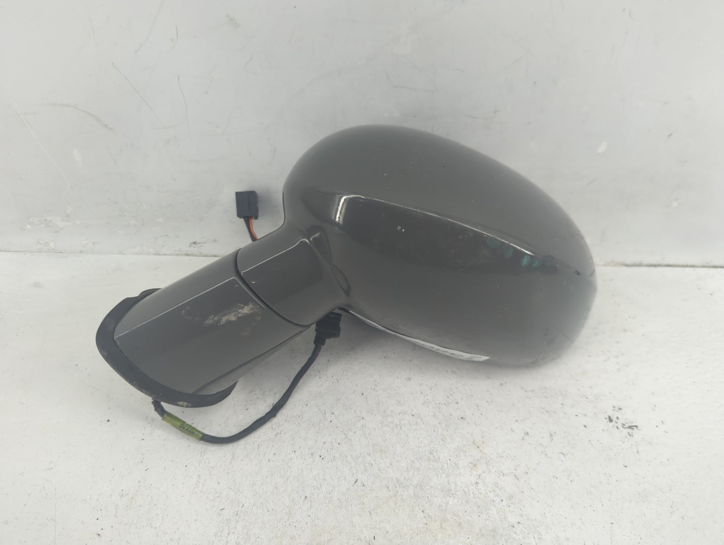 2015-2019 Dodge Challenger Driver Side View Mirror - Left Door Mirror OEM Used - Oemusedautoparts1.com