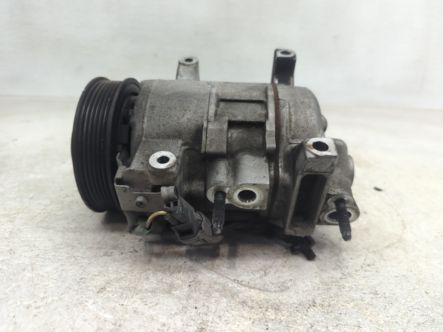 2015-2022 Dodge Challenger Air Conditioning A/c Ac Compressor Oem - Oemusedautoparts1.com
