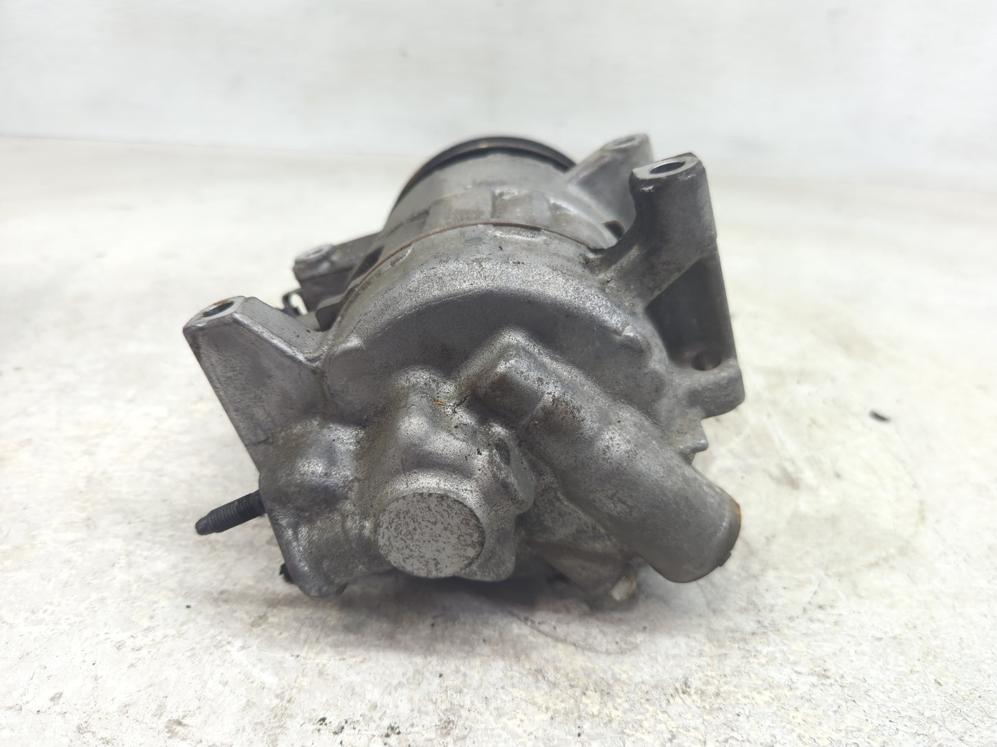 2015-2022 Dodge Challenger Air Conditioning A/c Ac Compressor Oem - Oemusedautoparts1.com