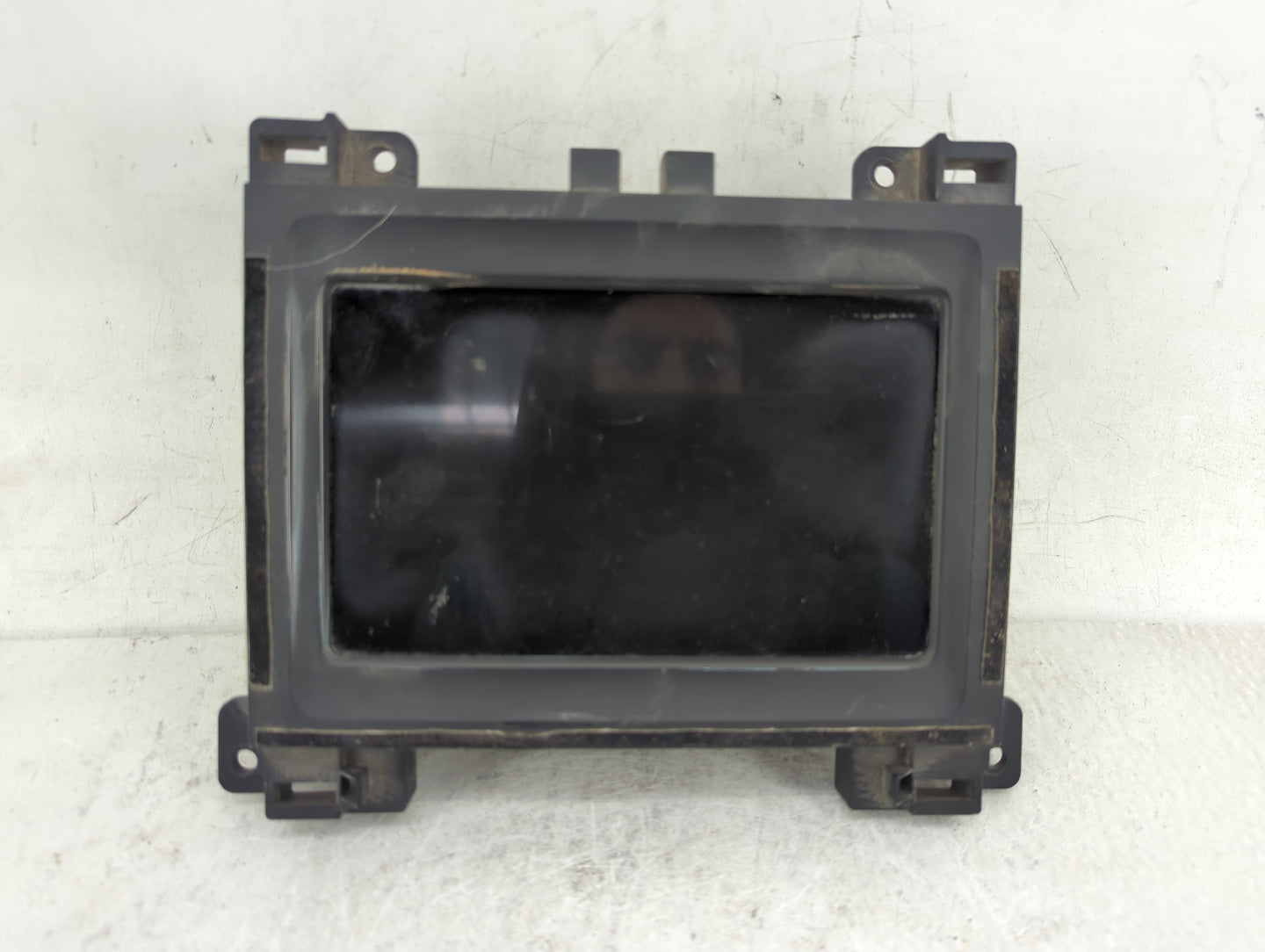 2018-2019 Dodge Challenger Radio AM FM Cd Player Receiver Replacement P/N:P68399217AB Fits Fits 2018 2019 OEM Used Auto Part