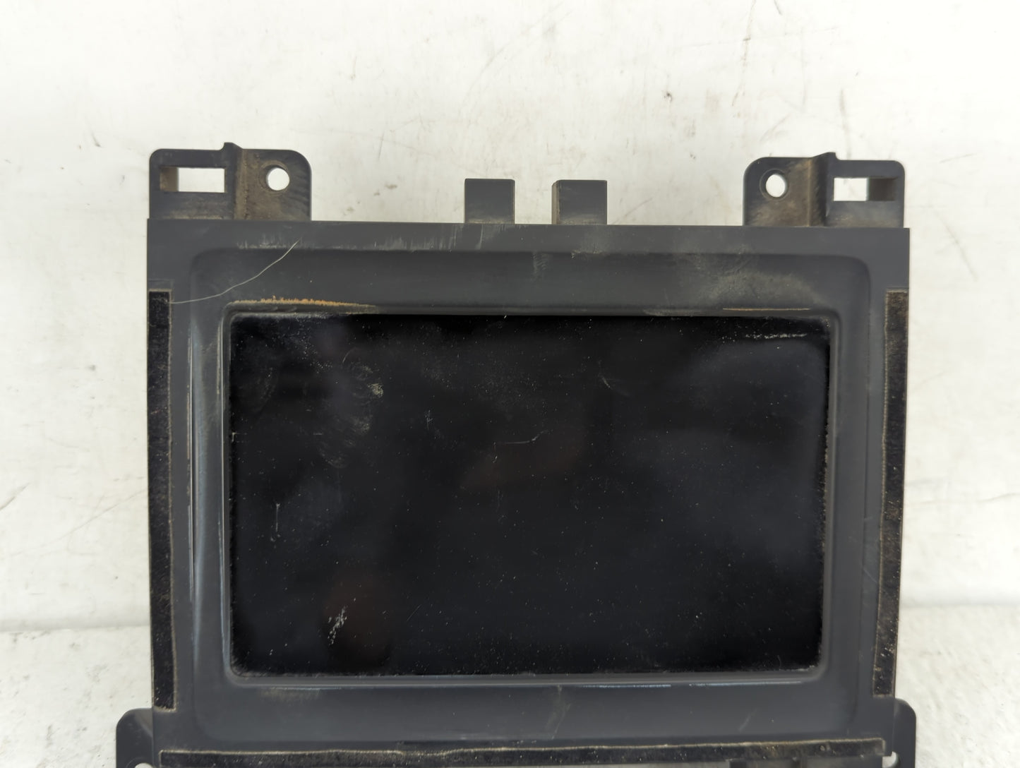 2018-2019 Dodge Challenger Radio AM FM Cd Player Receiver Replacement P/N:P68399217AB Fits Fits 2018 2019 OEM Used Auto Part