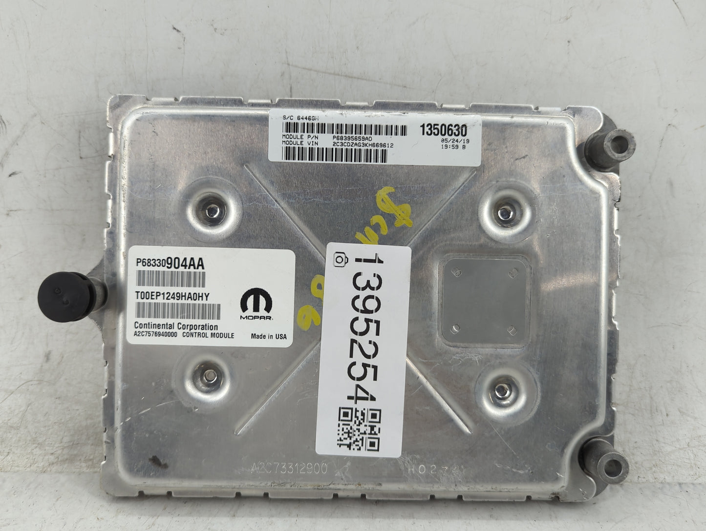 2018-2019 Dodge Challenger PCM Engine Control Computer ECU ECM PCU OEM P/N:P68330904AA Fits Fits 2018 2019 OEM Used Auto Par