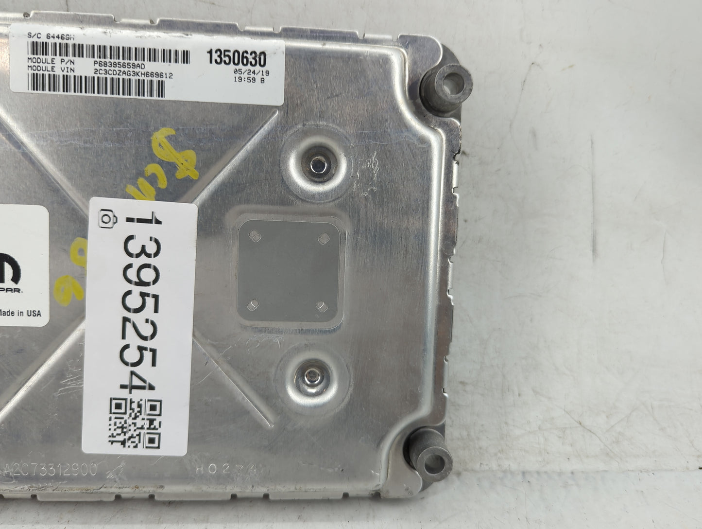 2018-2019 Dodge Challenger PCM Engine Control Computer ECU ECM PCU OEM P/N:P68330904AA Fits Fits 2018 2019 OEM Used Auto Par