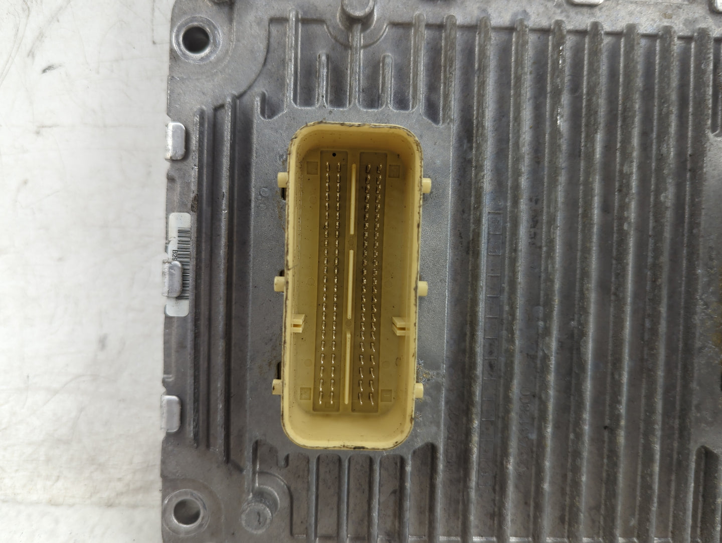 2018-2019 Dodge Challenger PCM Engine Control Computer ECU ECM PCU OEM P/N:P68330904AA Fits Fits 2018 2019 OEM Used Auto Par