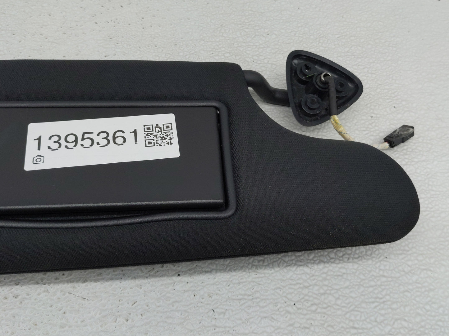 2018-2022 Dodge Challenger Sun Visor Shade Replacement Passenger Right Mirror Fits Fits 2018 2019 2020 2021 2022 OEM Used Au
