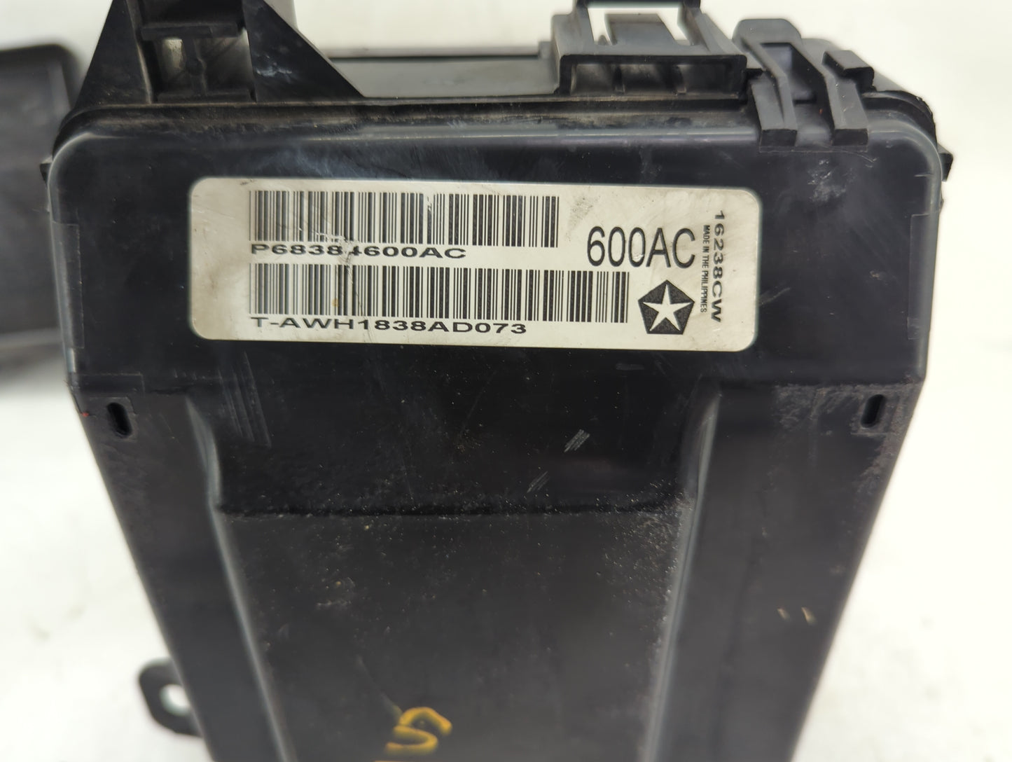 2019 Dodge Challenger Fusebox Fuse Box Panel Relay Module P/N:P68384600AC Fits OEM Used Auto Parts - Oemusedautoparts1.com