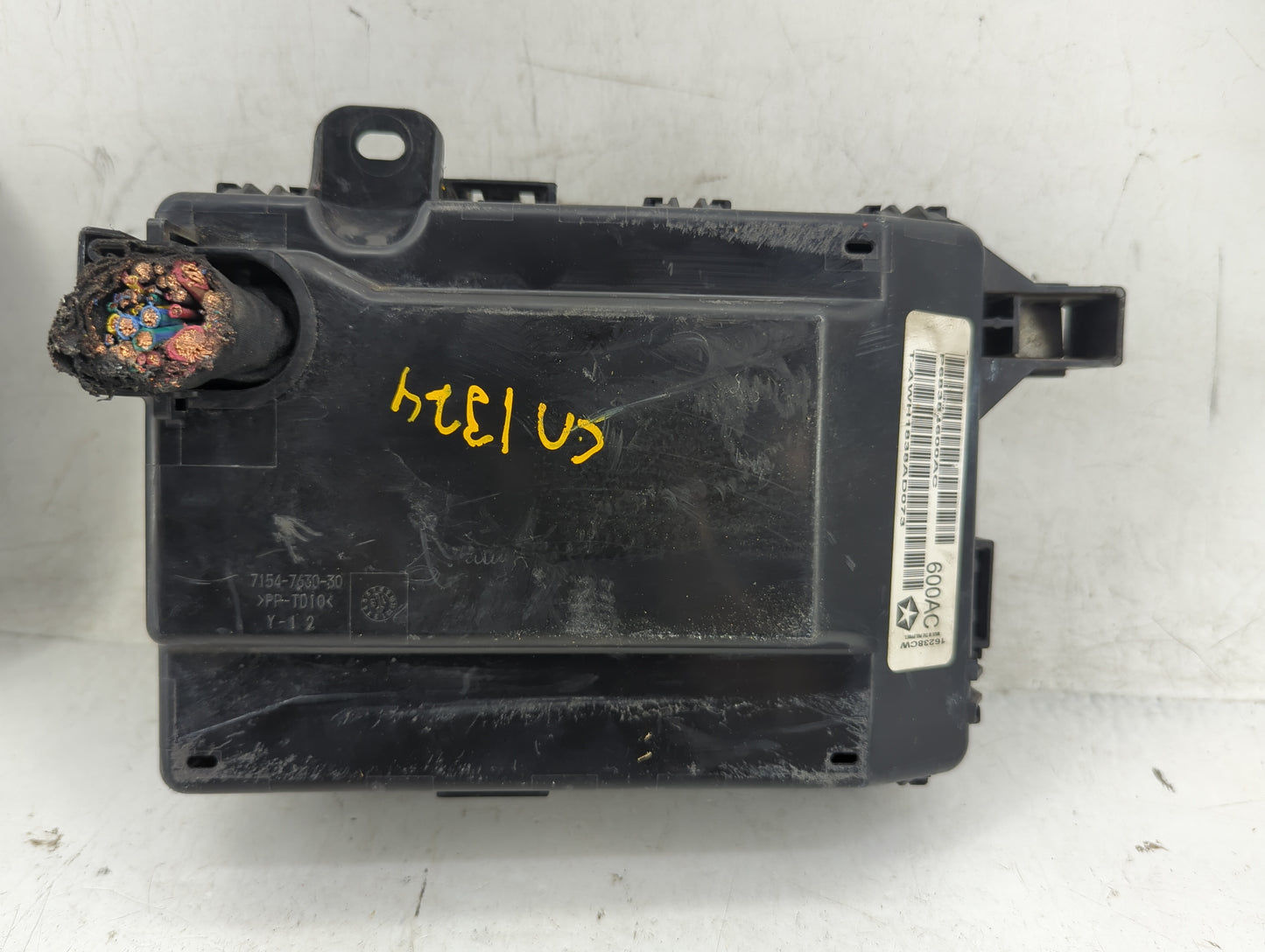 2019 Dodge Challenger Fusebox Fuse Box Panel Relay Module P/N:P68384600AC Fits OEM Used Auto Parts - Oemusedautoparts1.com