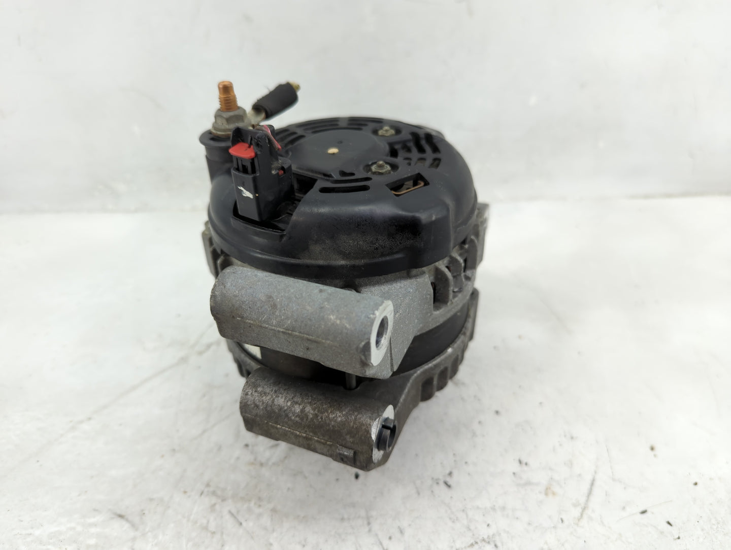 2015-2022 Dodge Challenger Alternator Replacement Generator Charging Assembly Engine OEM P/N:04801779AI Fits OEM Used Auto P