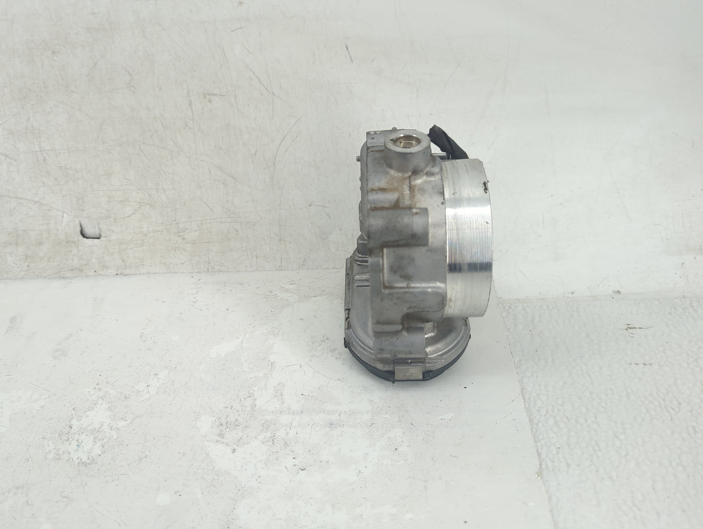 2011-2022 Dodge Challenger Throttle Body P/N:0 280 750 770 05184349AE Fits OEM Used Auto Parts - Oemusedautoparts1.com