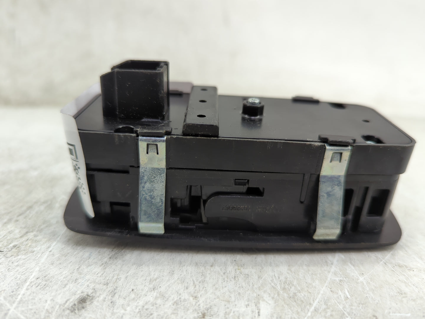 2015-2022 Dodge Challenger Master Power Window Switch Replacement Driver Side Left Fits OEM Used Auto Parts - Oemusedautopar