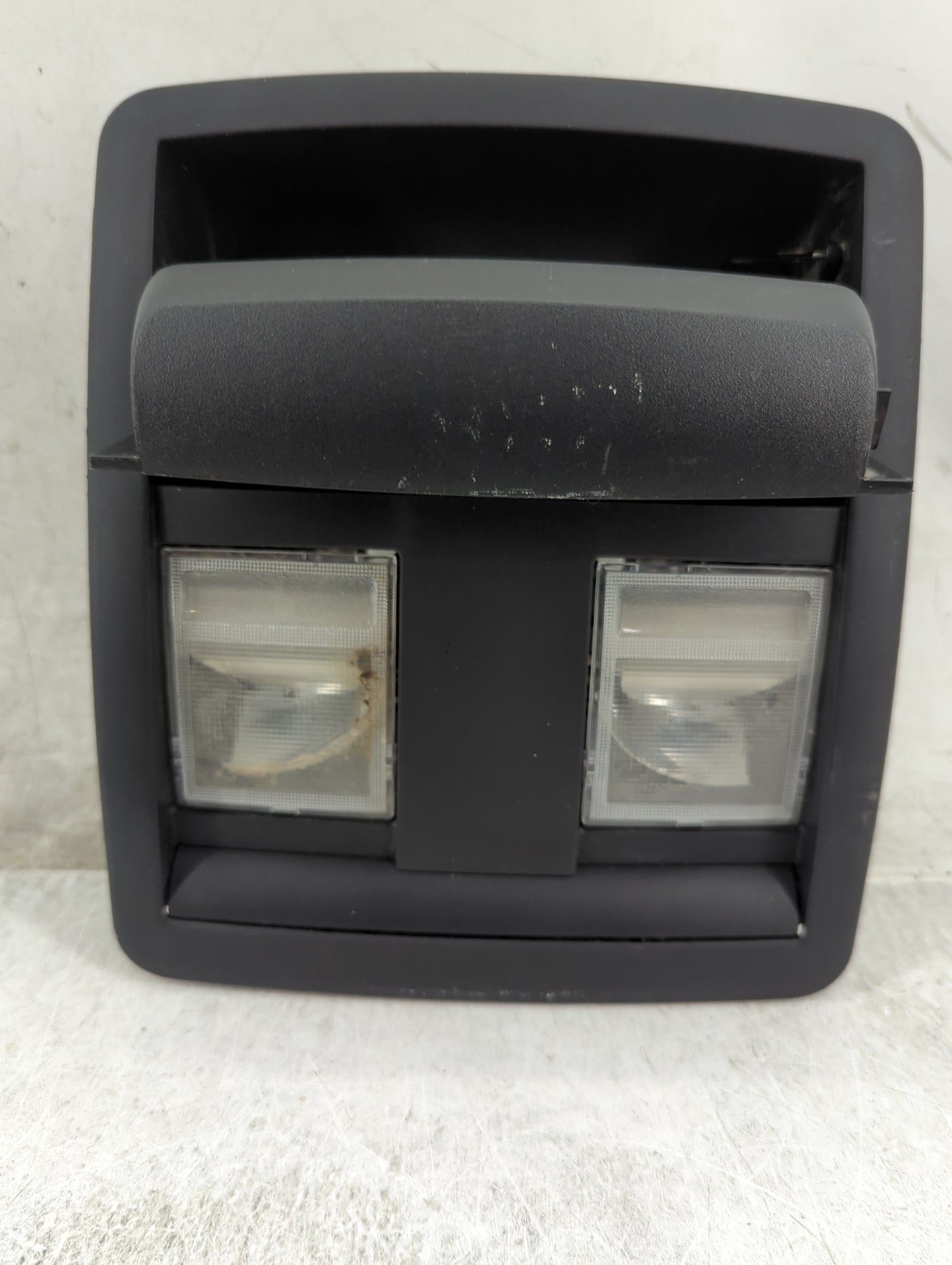 2019 Dodge Challenger Overhead Roof Console - Oemusedautoparts1.com
