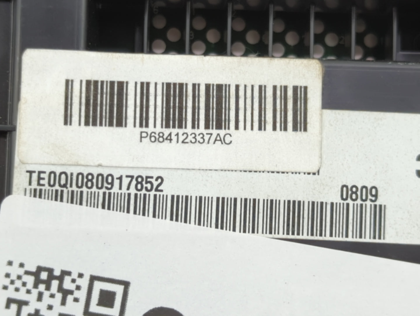 2019 Dodge Challenger Instrument Cluster Speedometer Gauges P/N:P68412337AC Miles: Fits OEM Used Auto Parts - Oemusedautopar